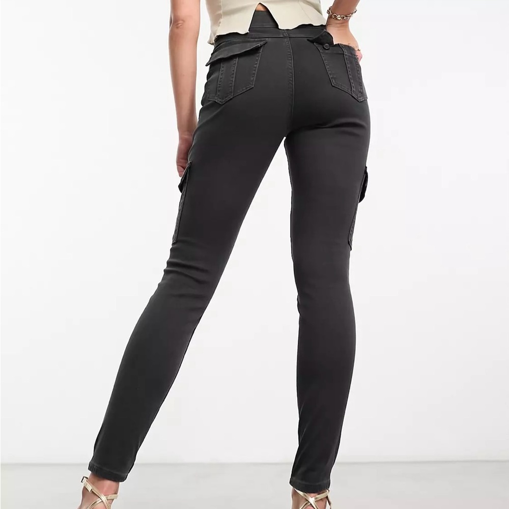 NWT Spanx stretch twill ankle cargo pant